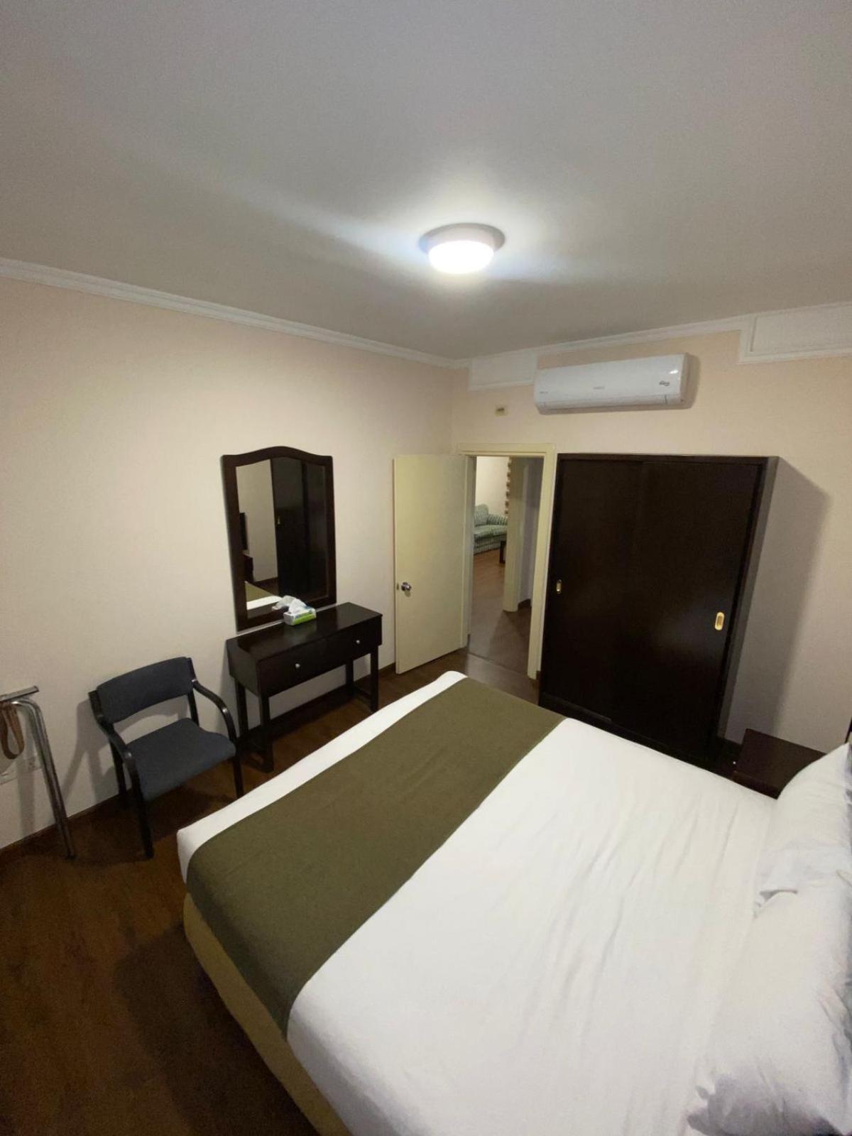 Rozana Hotel Амман Экстерьер фото